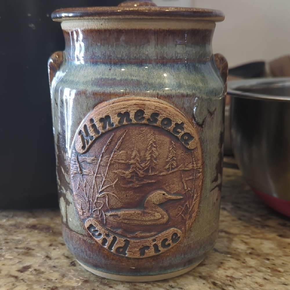Minnesota Wild Rice Ceramic Jar with Lid - Brown and Blue
